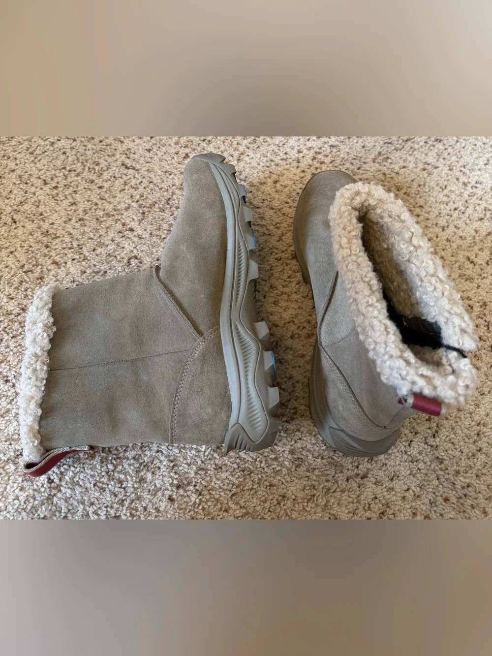 Merrell Women’s Icepack 2 Zippered Waterproof Boots, Gray-Tan, Size 9.5
